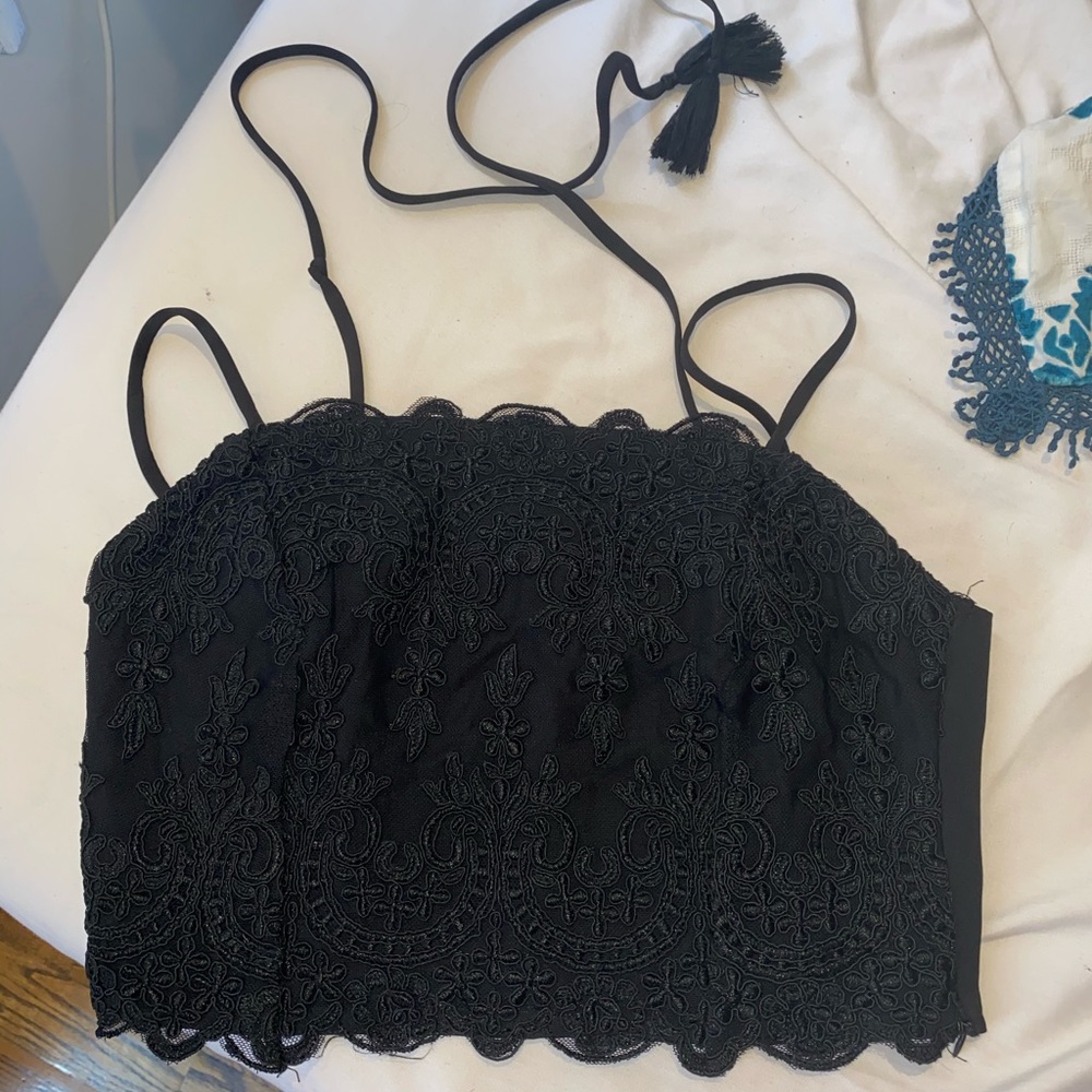 Kendall & Kylie Lace and Tassle Top XS